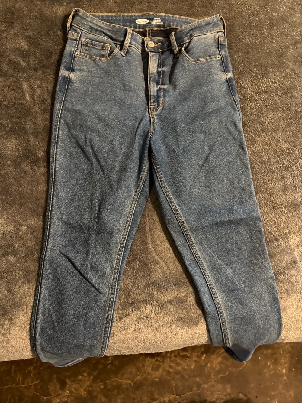 Old Navy rockstar super skinny jeans